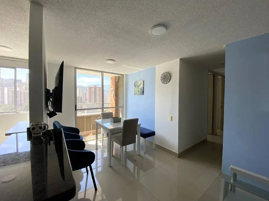 Central Family Home With Air Conditioning Sabaneta